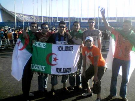 avant l'entr� du  stade